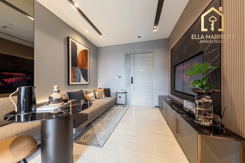 Nagelneue 1-Zimmer-Eigentumswohnung im The Room Sukhumvit 38, Nähe BTS Thonglor 5