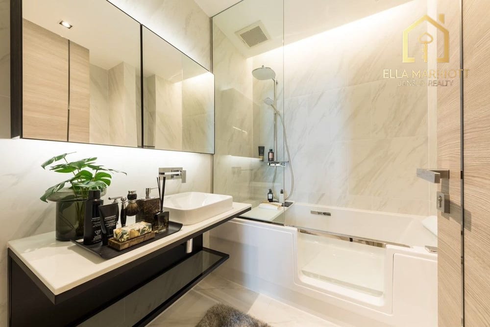 Nagelneue 1-Zimmer-Eigentumswohnung im The Room Sukhumvit 38, Nähe BTS Thonglor 7
