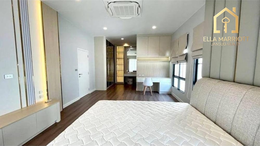 เช่า 4 ห้องนอน 4 ห้องน้ำ บ้าน ใน บางนา, กรุงเทพฯ 8