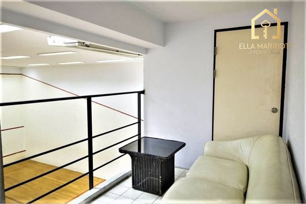 Rent 120K | Rare 600sqm Penthouse Loop | 300sqm Terrace | Pet Friendly 16