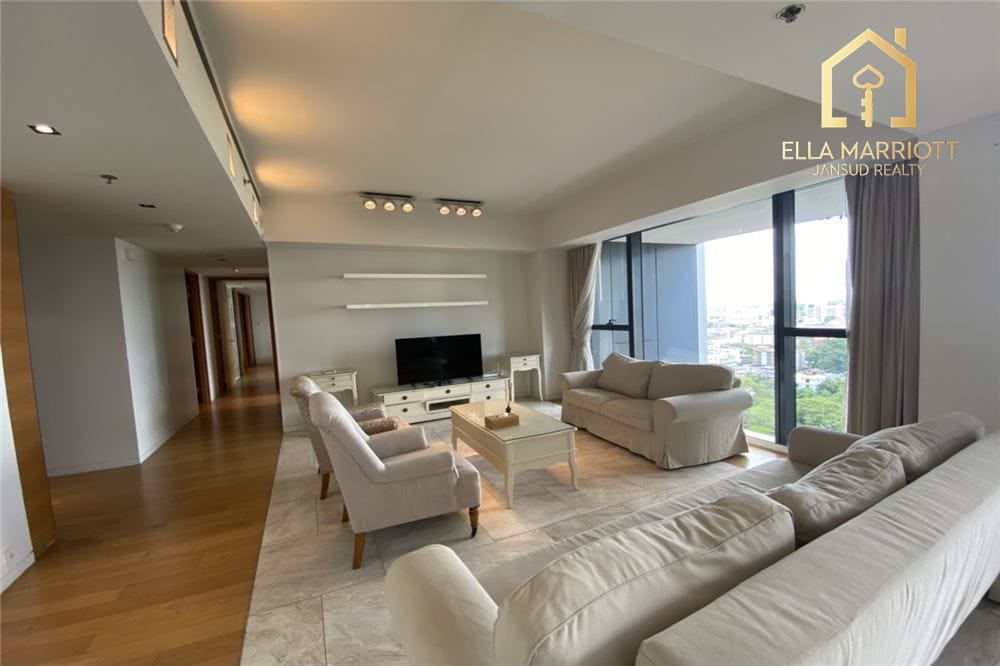Rent 130K | Rare 222sqm 3BR Condo with Private Pool | The Met Sathorn - 10 Mins Walk to BTS Chong Nonsi 3