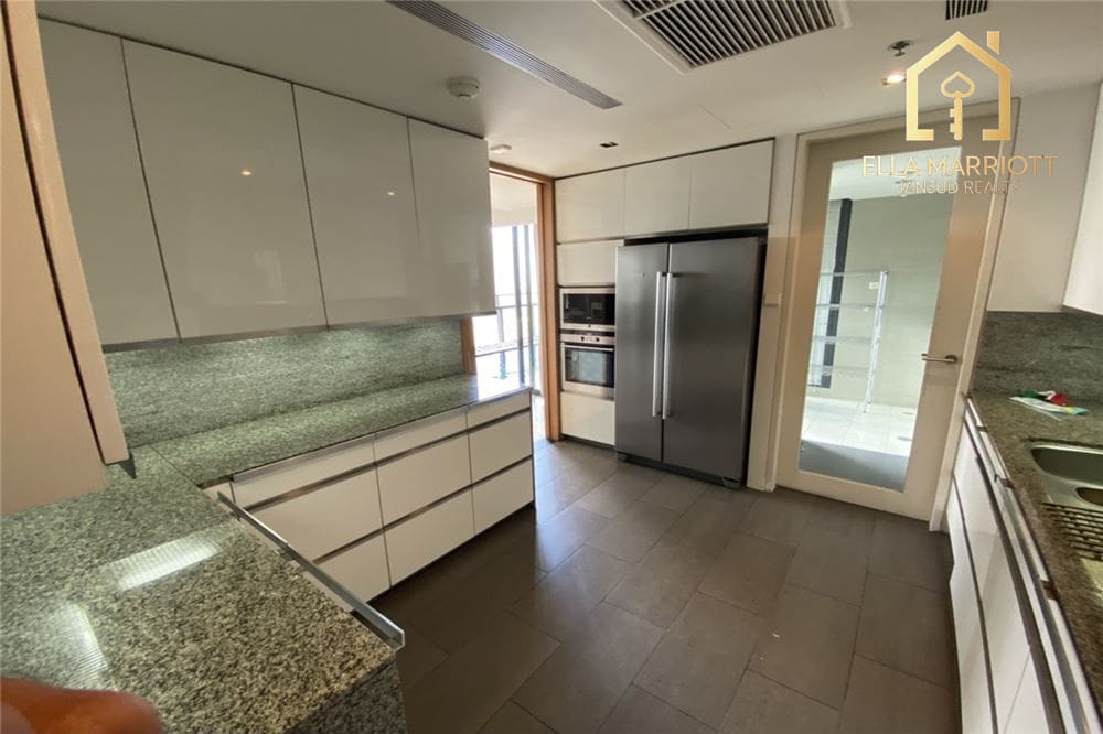 Rent 130K | Rare 222sqm 3BR Condo with Private Pool | The Met Sathorn - 10 Mins Walk to BTS Chong Nonsi 5