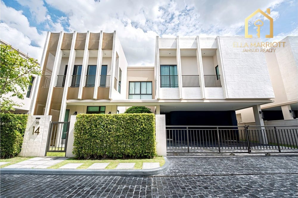 Rent 230K | Luxury 369sqm 4BR Estate | AIRI Sukhumvit-Bangna | Rare 1