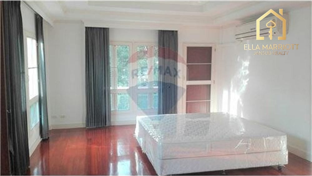 เช่า 3 ห้องนอน 3 ห้องน้ำ บ้าน ใน สุขุมวิท, กรุงเทพฯ 10