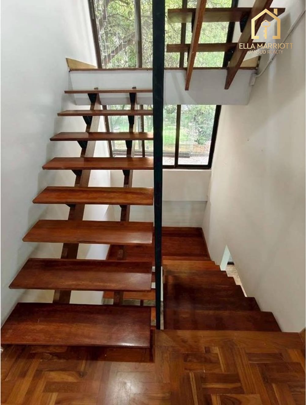 Corner Townhouse for Rent 120K | 200m to BTS Chong Nonsi | Pets Allowed 8