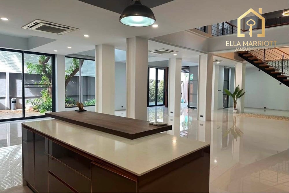 Rent 190K | 700sqm Modern Luxury Pool Villa | Sukhumvit 71 8