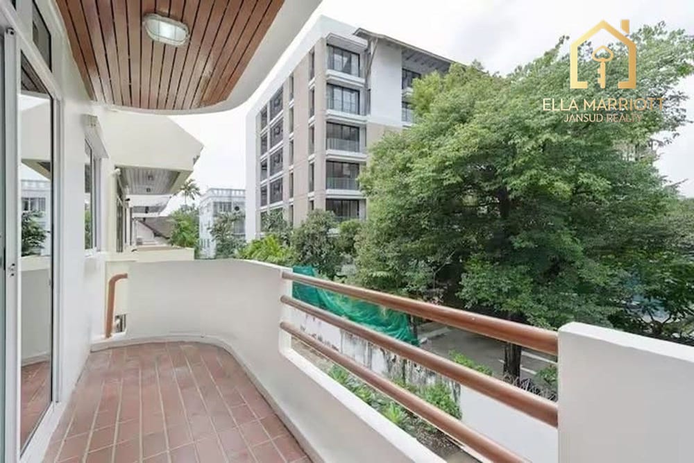 Massive 5BR Detached House for Rent at 120K in Sukhumvit 31 19