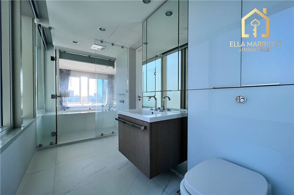 2BR Condo for Rent at 185 Rajdamri | 108sqm | 7 mins Walk to BTS Ratchadamri | Next to Lumpini Park 12