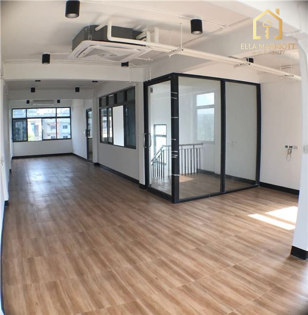 For Rent: 4.5-Storey 360sqm Building in Sukhumvit 62 Near BTS - 55K 7