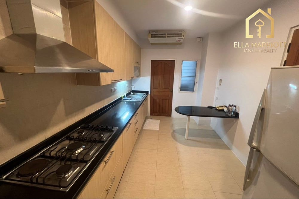 For Rent: Spacious 200sqm 2BR 2BA Condo in Sukhumvit 11 - Pet-Friendly, 75K 5