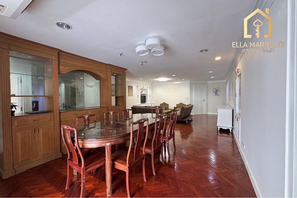 Luxury 3BR 4BA Condo for Rent in Moderntown Ekkamai - 202sqm on High Floor at 70K 6