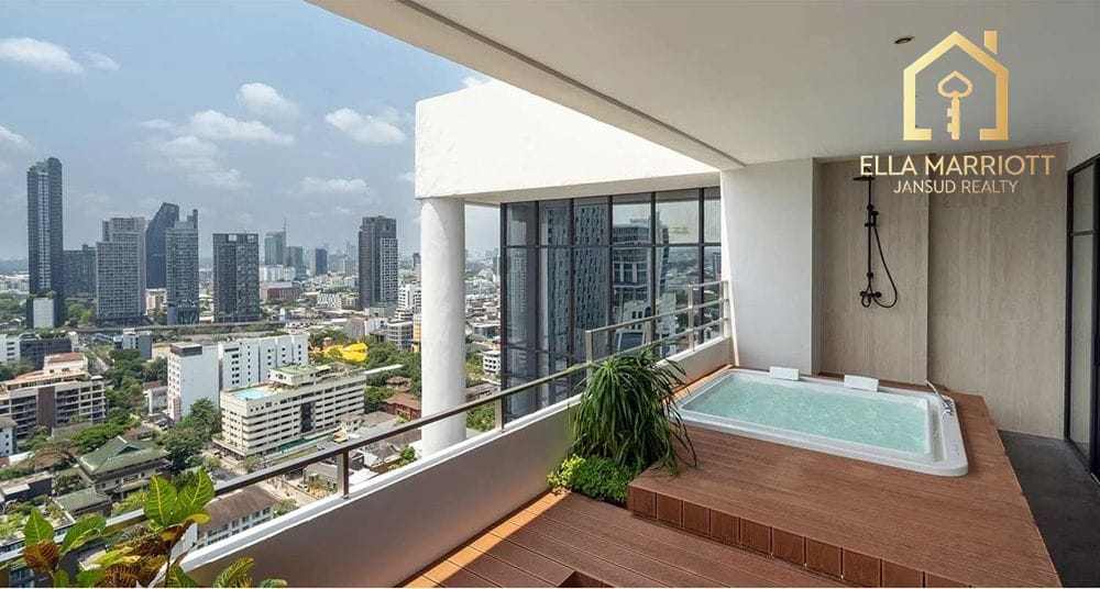 Luxurious 320K Sky Duplex Penthouse with Jacuzzi & Garden | 12 Mins Walk to BTS Thong Lo 3