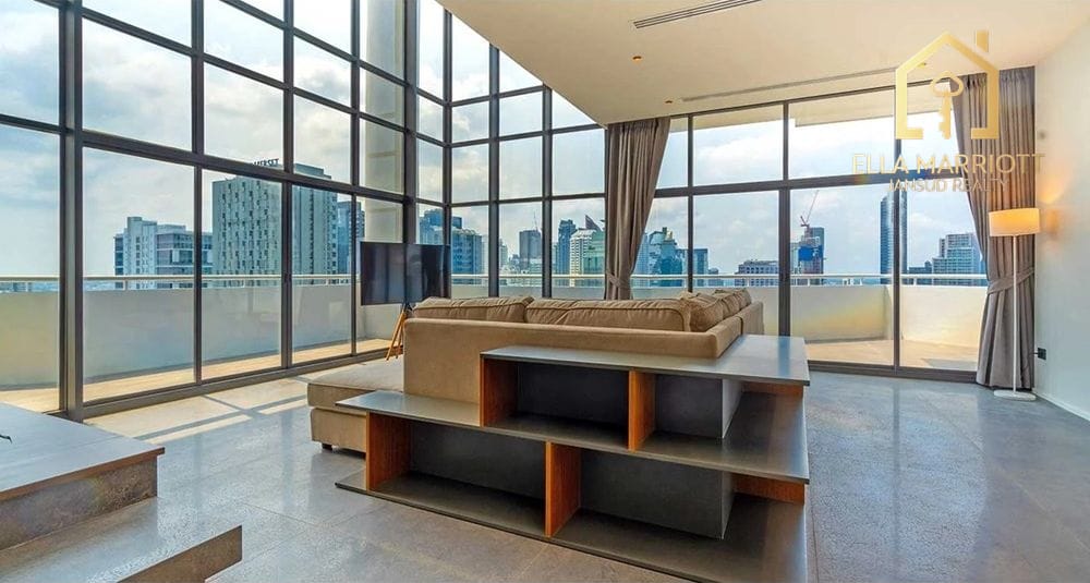 Luxurious 320K Sky Duplex Penthouse with Jacuzzi & Garden | 12 Mins Walk to BTS Thong Lo 7