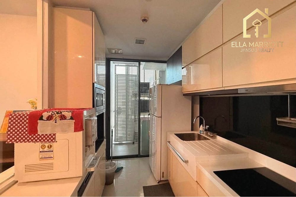 Modern 2BR Condo for Rent | 78sqm | 2BA | 2 Mins Walk to BTS Punnawithi | The Room Sukhumvit 62 4