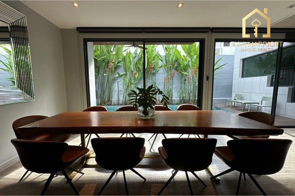 Modernes 3-SZ-Einfamilienhaus zu vermieten in 220K | 350 m² mit Pool, Wallbox & Weinkühlschrank 3