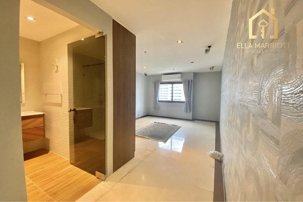 Geräumige 3-Zimmer-Wohnung zur Miete in Kallista Mansion, 130.000, 25. Etage, 13 Gehminuten zur Phetchaburi MRT 6