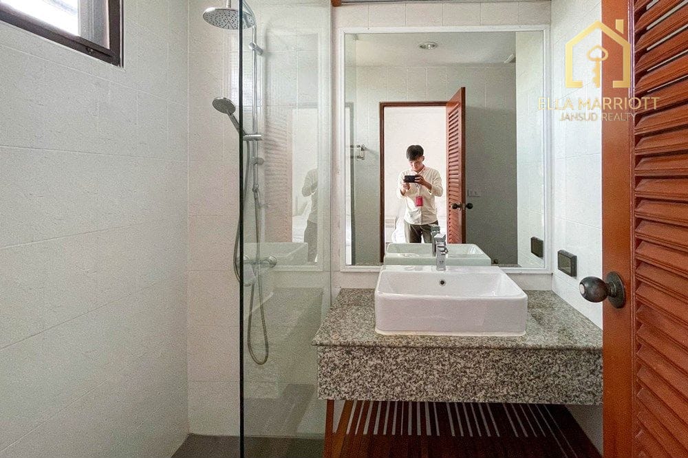 Luxuriöse Eigentumswohnung in Watthana, Bangkok zu verkaufen. 16