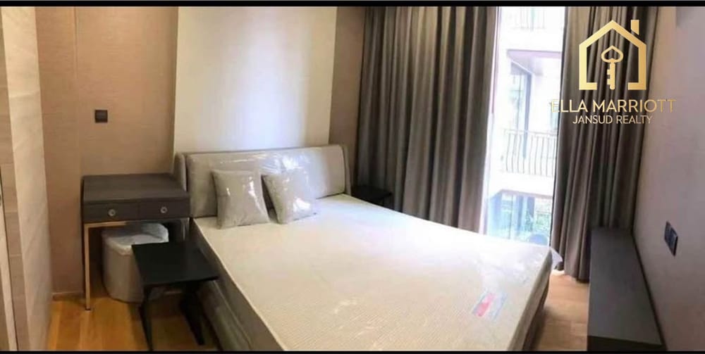 Spacious 2BR Condo for Rent in Prime Soi Langsuan - 6 Mins Walk to BTS Chit Lom 4