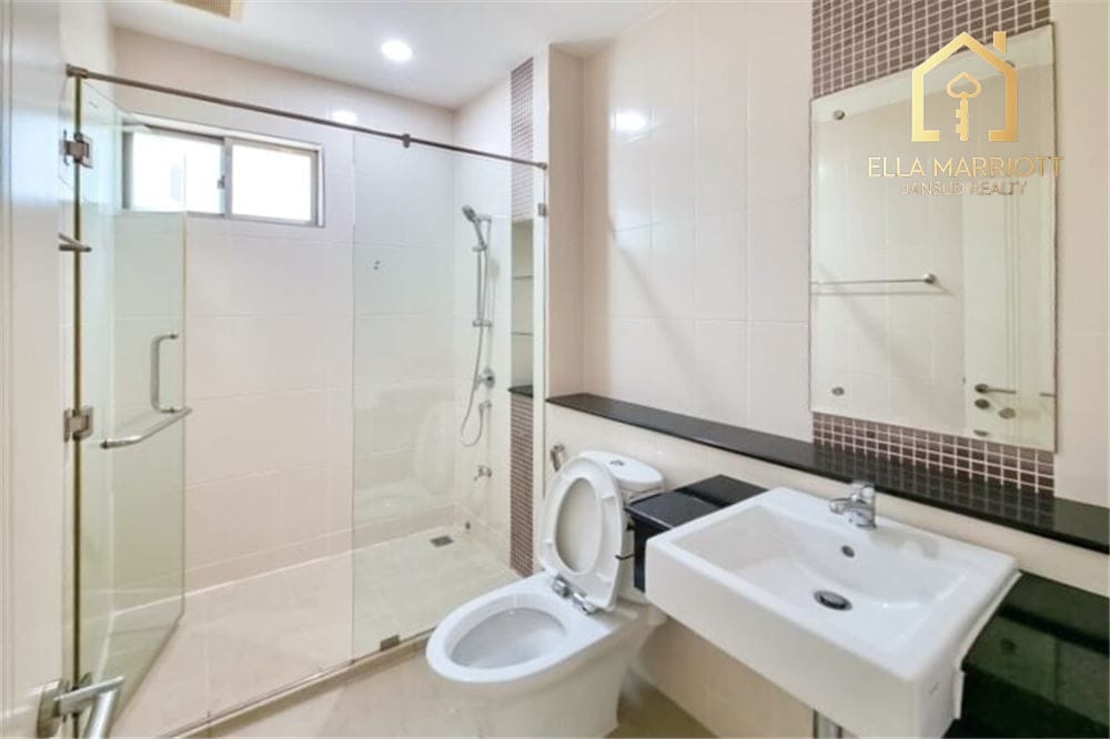 For Rent: 150K | Spacious 4BR 2-Storey House | Pet-Friendly | Sukhumvit 26 9