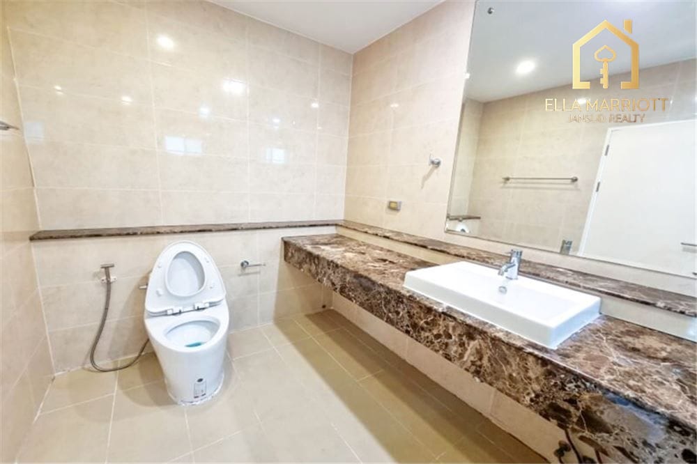 For Rent: 150K | Spacious 4BR 2-Storey House | Pet-Friendly | Sukhumvit 26 6