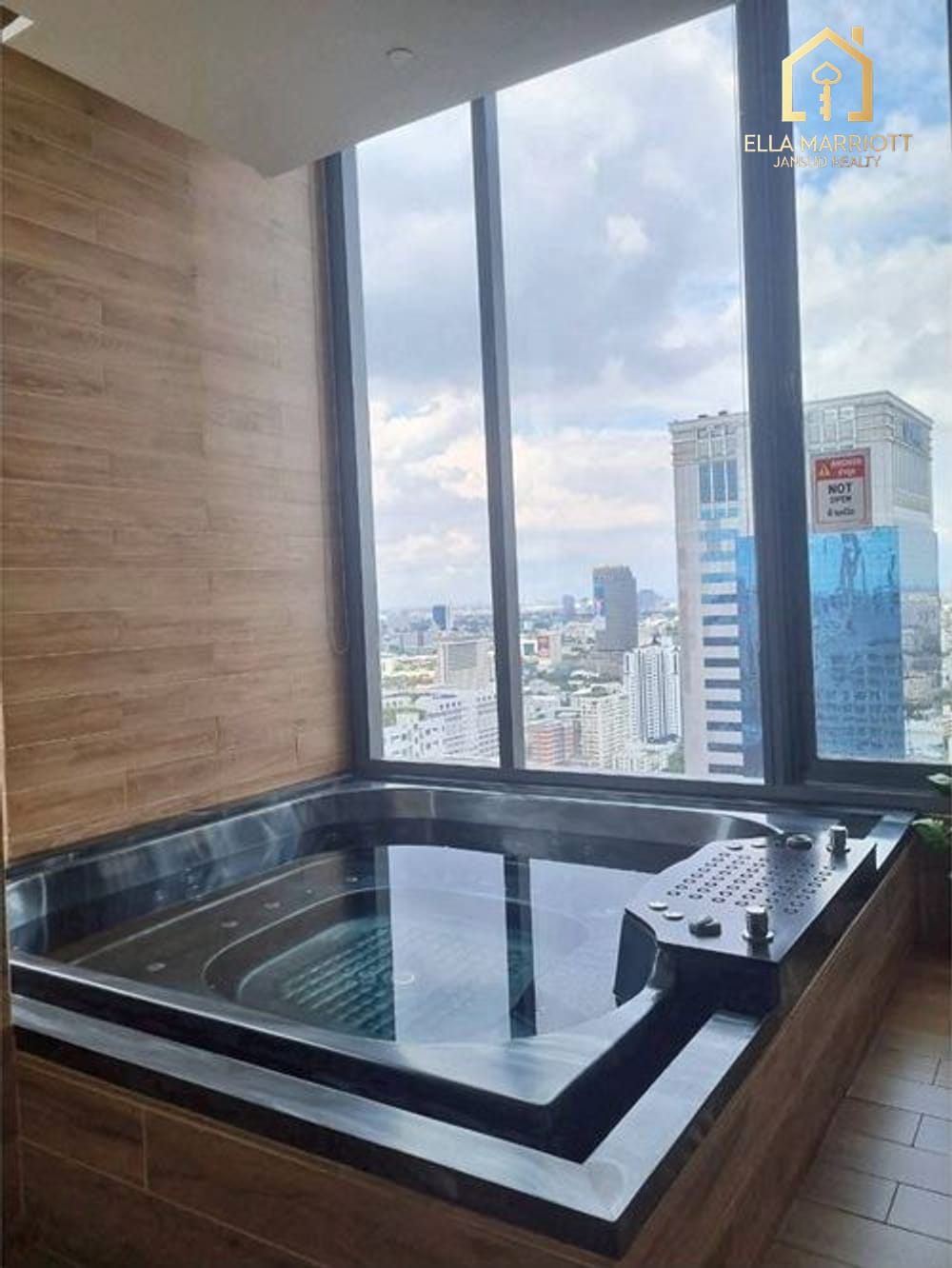 Rent 75K | 75.5sqm 2BR 21st Fl | West View Wattana | THE ESSE Asoke 10