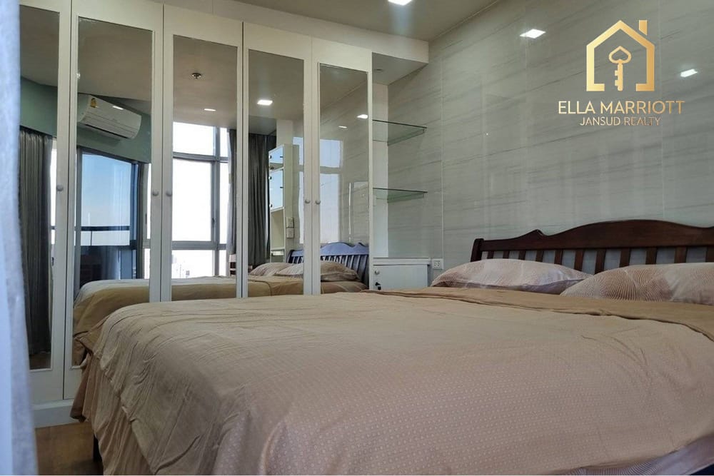 1BR Condo for Sale at Waterford Diamond | 52sqm on 30th Floor | 15 mins Walk to BTS Phrom Phong 9