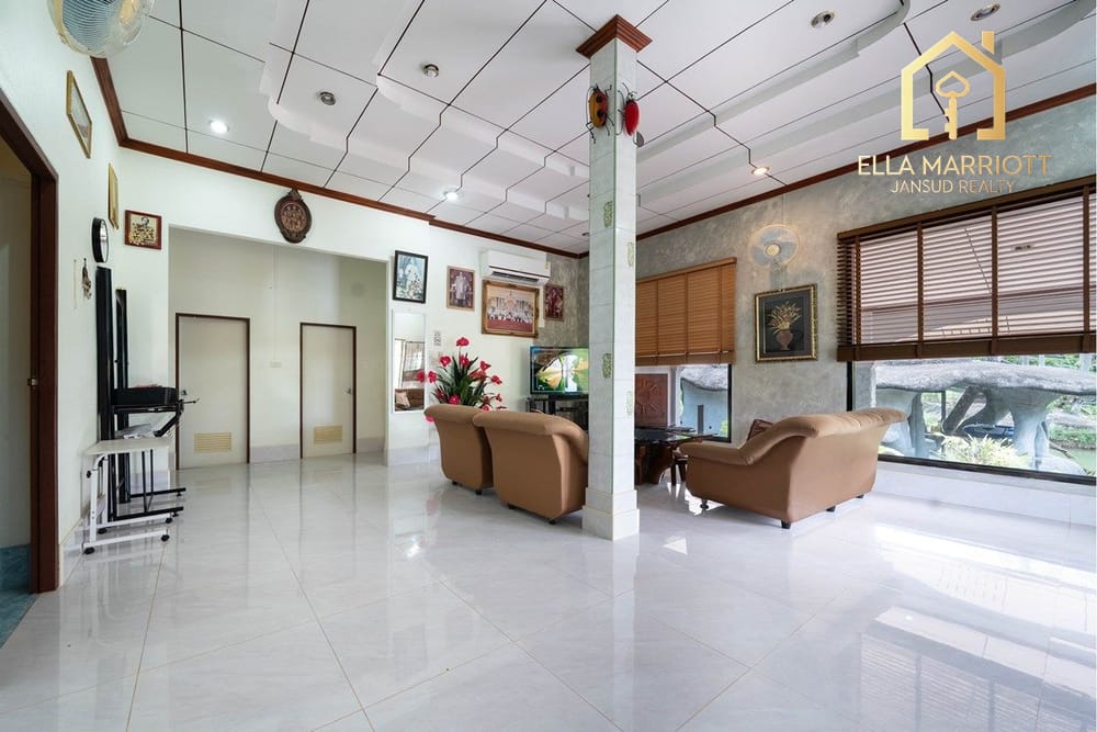 เช่า Commercial Hotel ใน undefined,  39