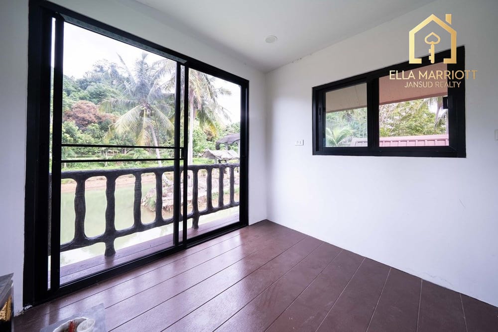 เช่า Commercial Hotel ใน undefined,  54