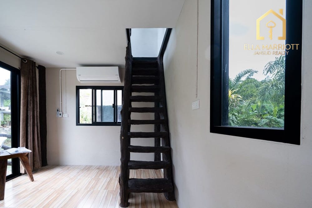 เช่า Commercial Hotel ใน undefined,  55