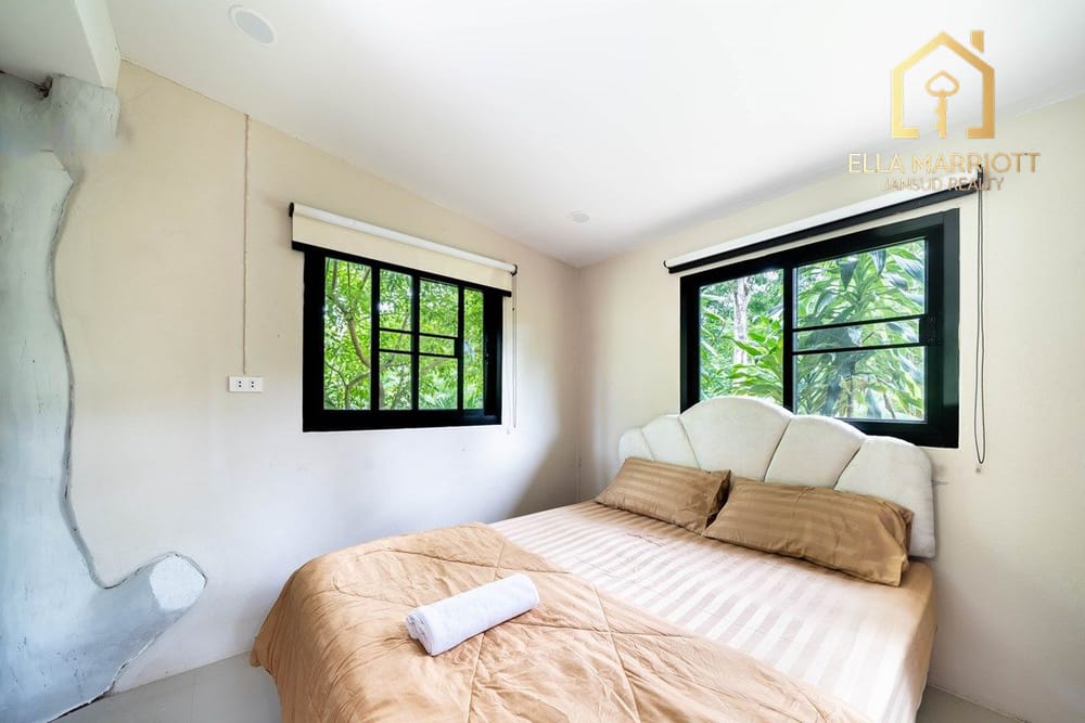 เช่า Commercial Hotel ใน undefined,  62