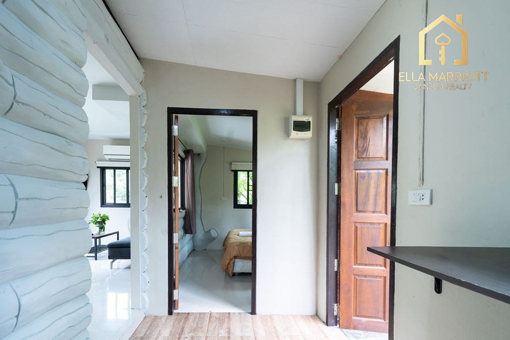 เช่า Commercial Hotel ใน undefined,  64