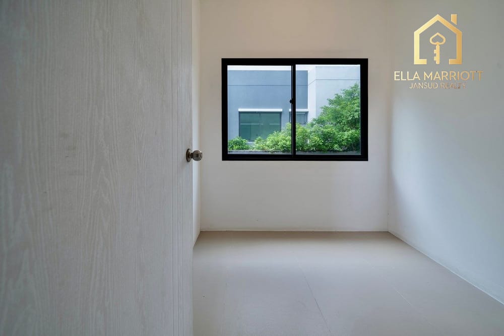 120 SQ.W LIKE-NEW CONDITION THE GRAND LUX BANGNA–SUAN LUANG 22