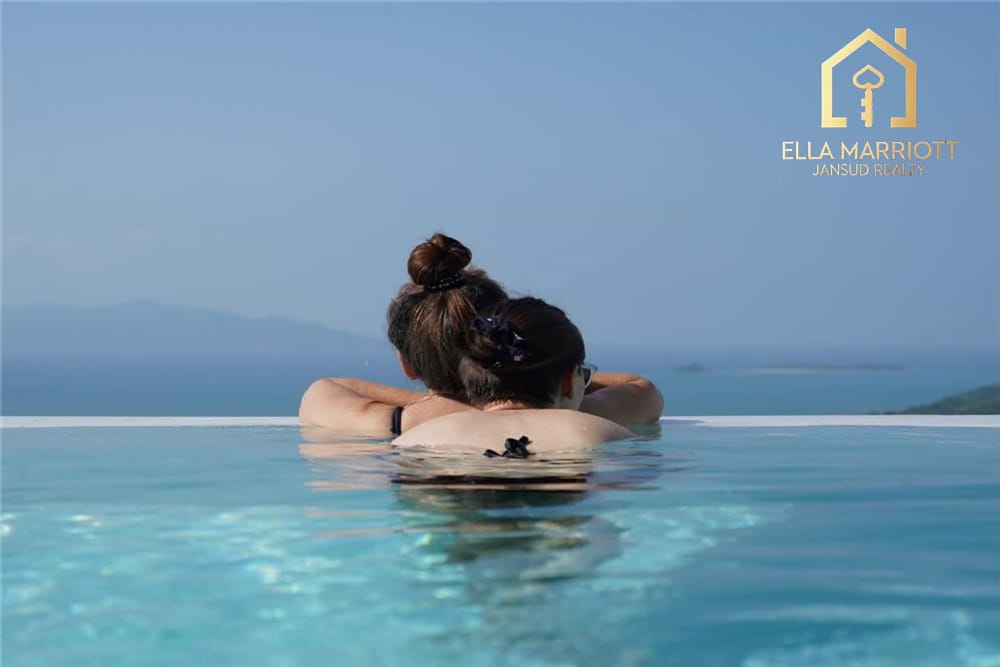 6 Bedroom Villa in Bophut, Koh Samui - Sea views galore 2