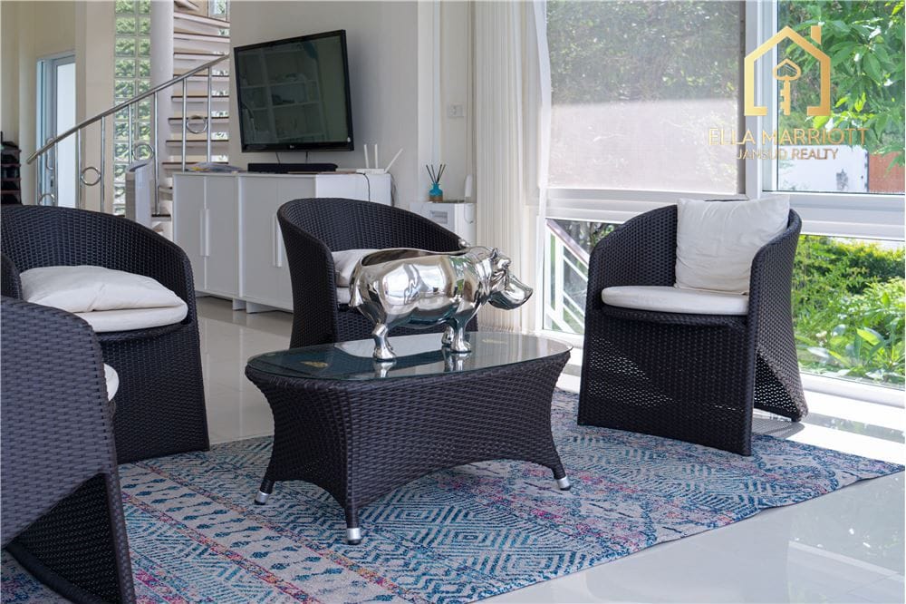 6 Bedroom Villa in Bophut, Koh Samui - Sea views galore 40