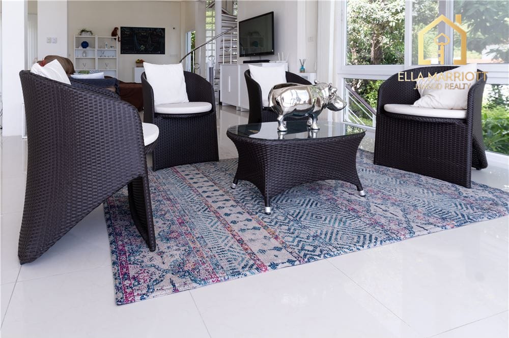 6 Bedroom Villa in Bophut, Koh Samui - Sea views galore 56
