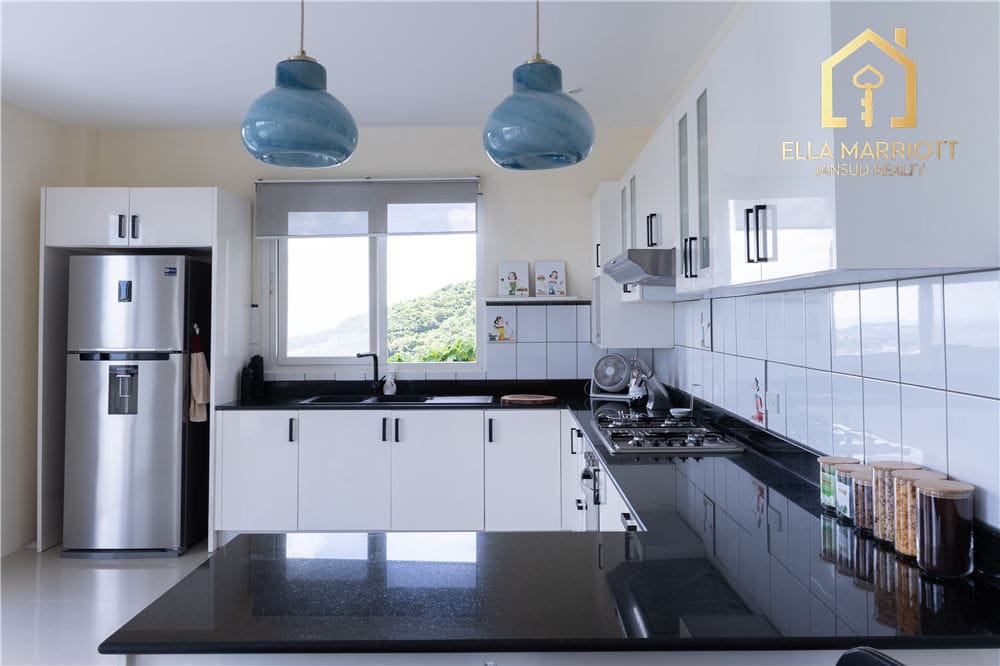 6 Bedroom Villa in Bophut, Koh Samui - Sea views galore 59