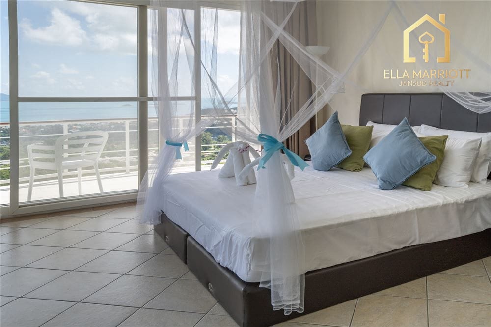 6 Bedroom Villa in Bophut, Koh Samui - Sea views galore 76