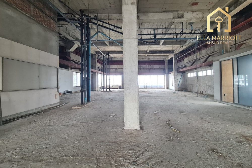 Expansive 507 SQM Blank-Canvas Penthouse in Central Asoke - 6 Mins Walk to MRT Phetchaburi 6