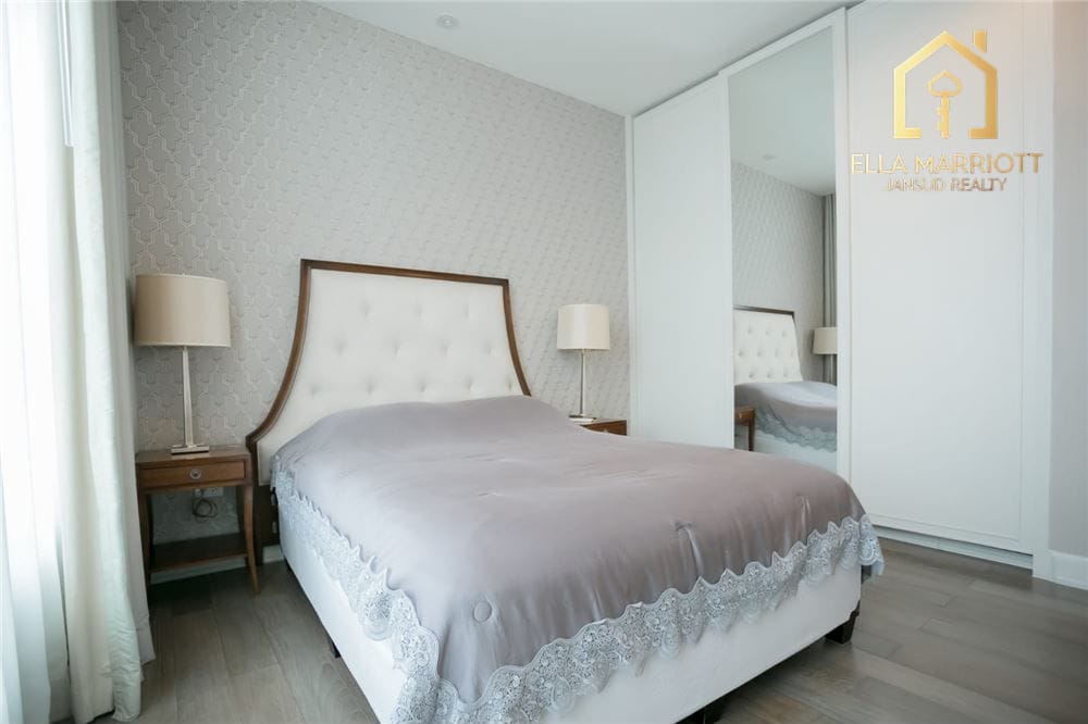 "Own Luxurious Living in Bangkok's Heart Today" 15