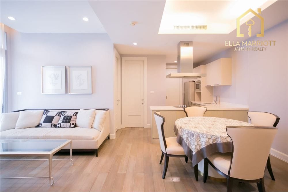 "Own Luxurious Living in Bangkok's Heart Today" 6