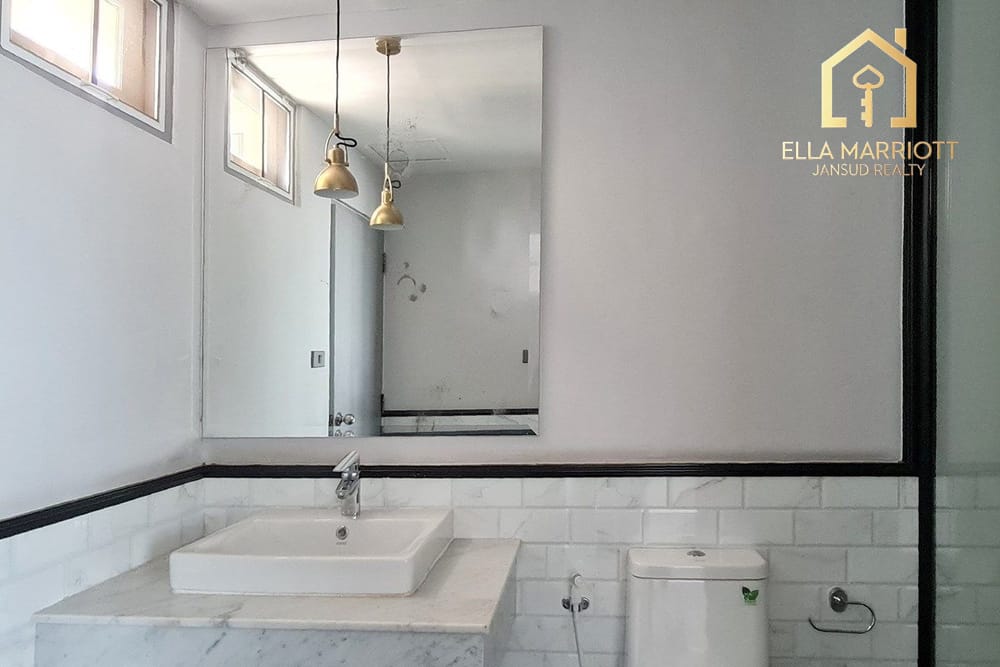 Einzugsbereite Eigentumswohnung Nähe EmQuartier - 14 Gehminuten zur BTS Phrom Phong 13