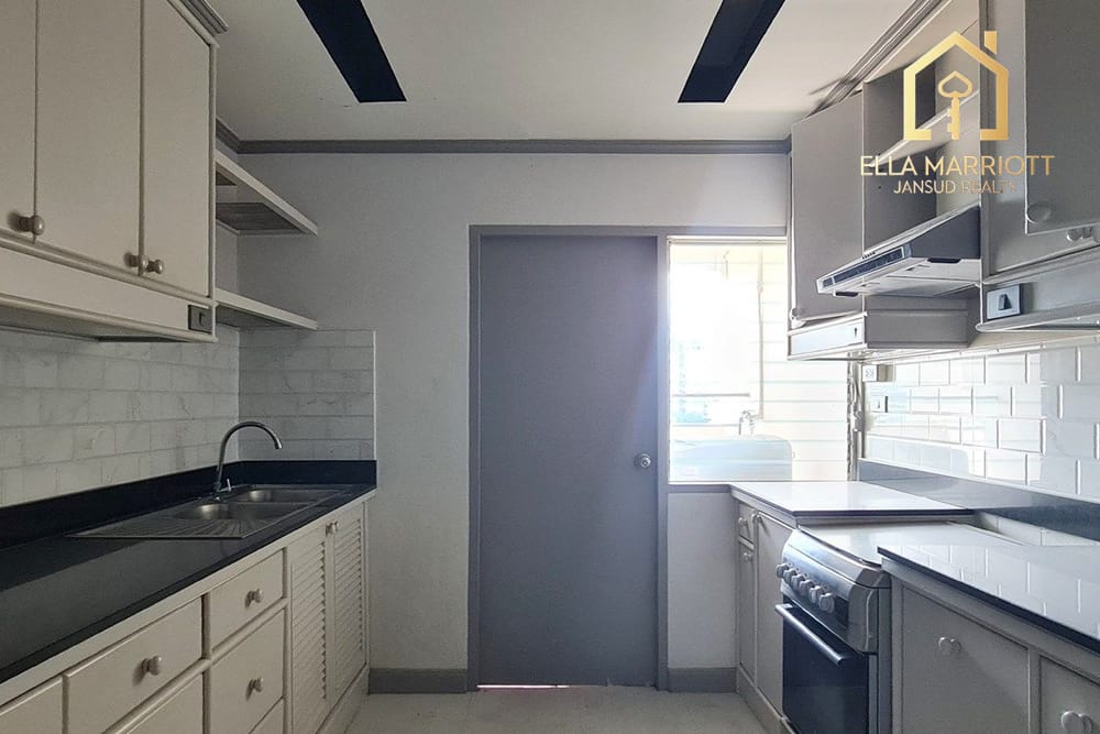 Einzugsbereite Eigentumswohnung Nähe EmQuartier - 14 Gehminuten zur BTS Phrom Phong 17