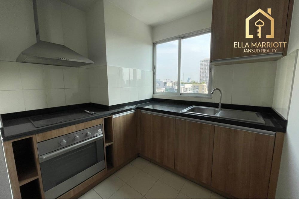 55K Rent | Expansive 165sqm 3BR Condo in Prime Location 6