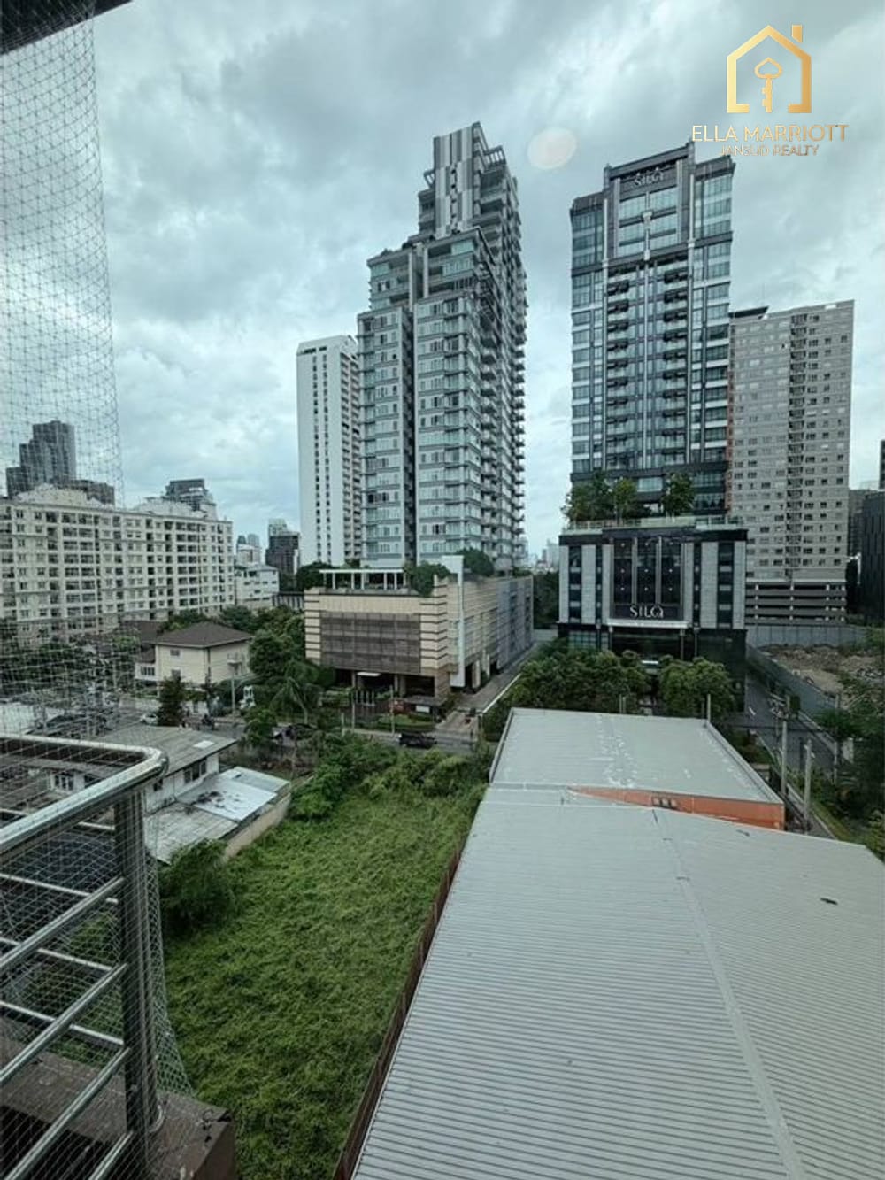 Rent 49K | Newly Renovated 80sqm 2BR 8th Fl | 350m BTS | Serene Place 8