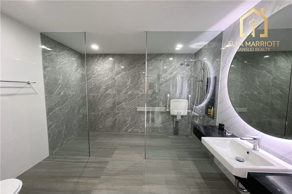 Neuer Preis | 20MB | 219m² Eigentumswohnung mit 2 Schlafzimmern und 2 Bädern in Crystal Garden, Sukhumvit Soi 4 - 13 Gehminuten zur BTS Nana 7