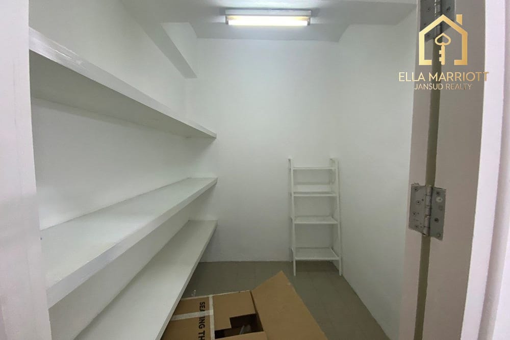 Zur Miete: Geräumige 3-Schlafzimmer-Wohnung in Sukhumvit 55 10