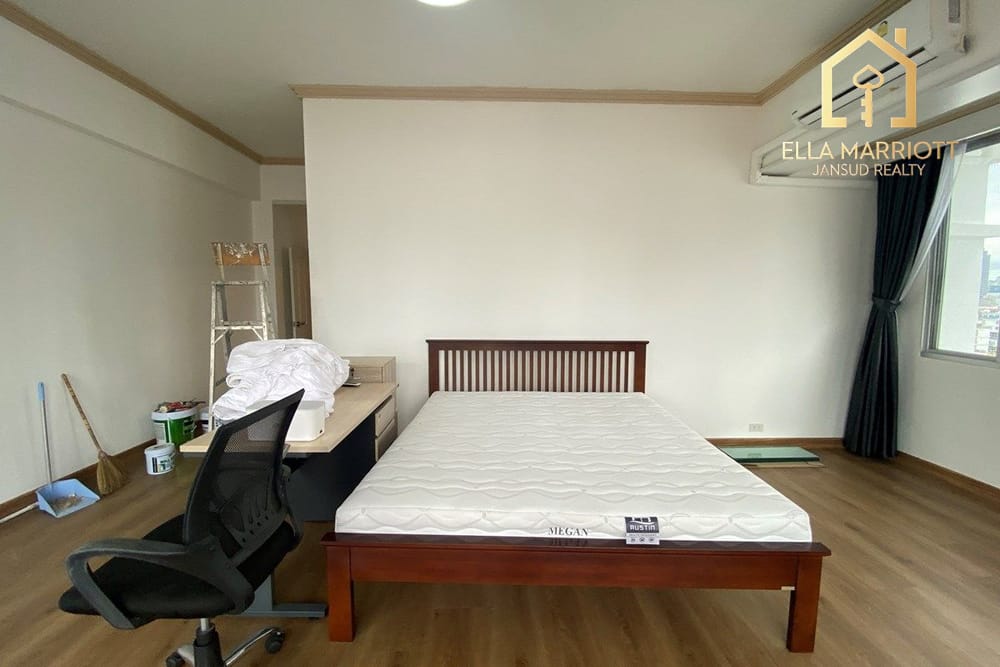 Zur Miete: Geräumige 3-Schlafzimmer-Wohnung in Sukhumvit 55 21