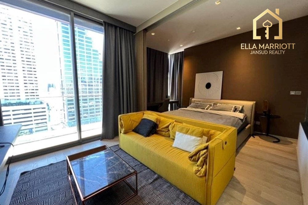Luxury 1BR Condo for Rent at Ashton Silom - 46sqm, 8 Mins Walk to BTS Chong Nonsi 2