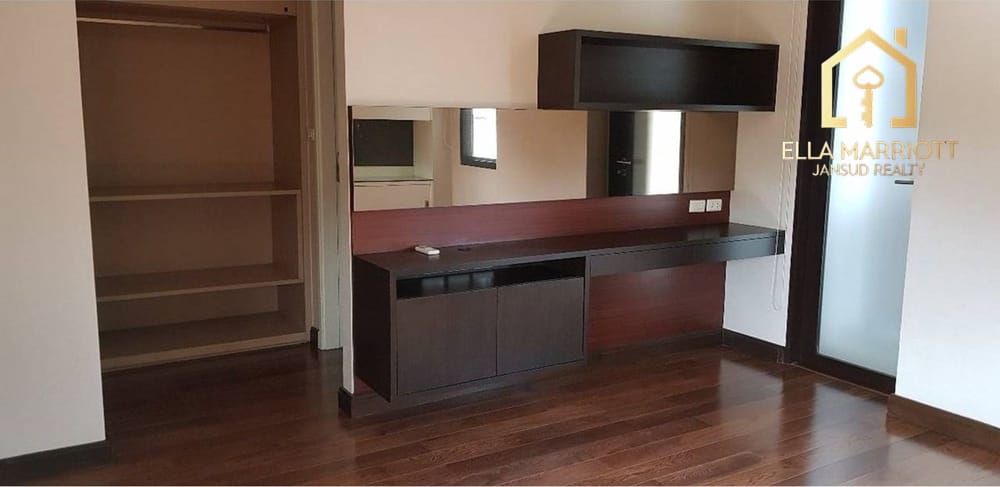 Luxury 3BR 4BA Detached House with Private Pool for Rent in Ekkamai - 400sqm 6