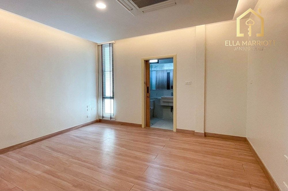 For Rent | Newly Renovated Single House in Sukhumvit 49 14